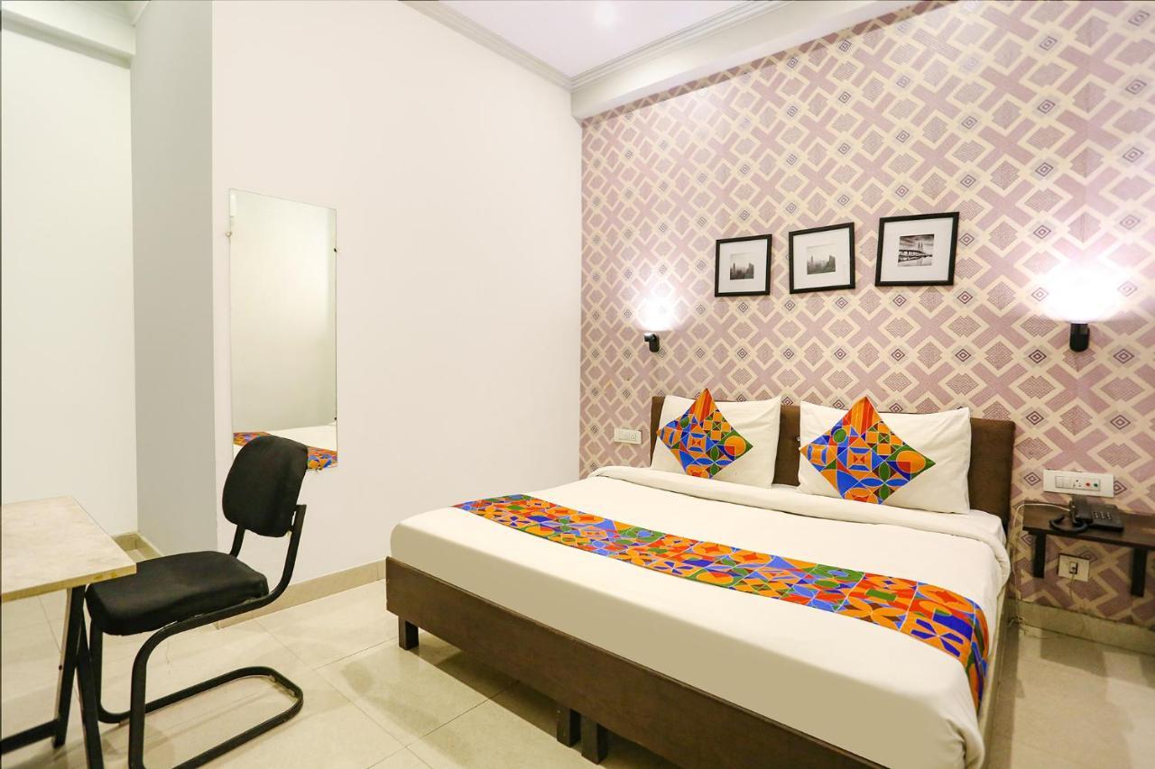 Fabhotel Novel Suites - Nr Yashobhoomi Convention Centre Νέο Δελχί Εξωτερικό φωτογραφία